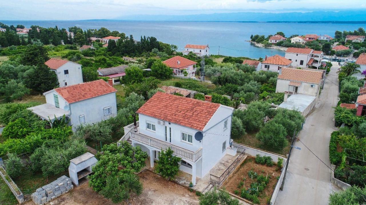 Ceprljanda Ugljan Apartment Ngoại thất bức ảnh